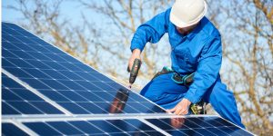 Installation Maintenance Panneaux Solaires Photovoltaïques à Montel-de-Gelat